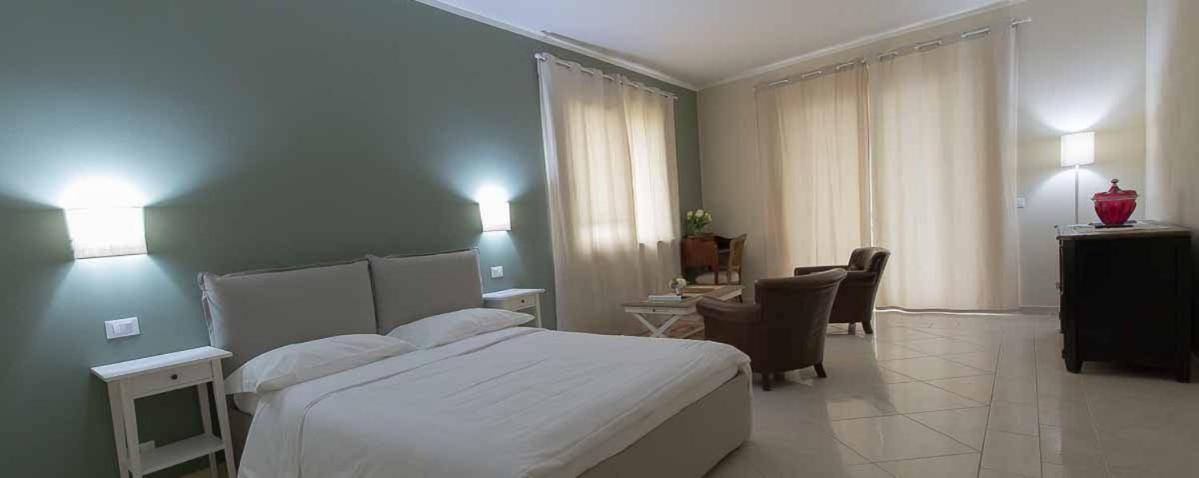 Villa Morneto Vignale Monferrato ภายนอก รูปภาพ