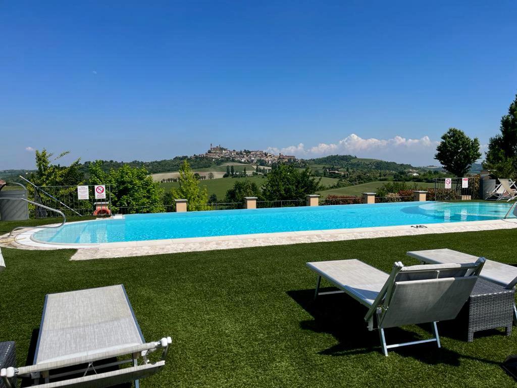 Villa Morneto Vignale Monferrato ภายนอก รูปภาพ