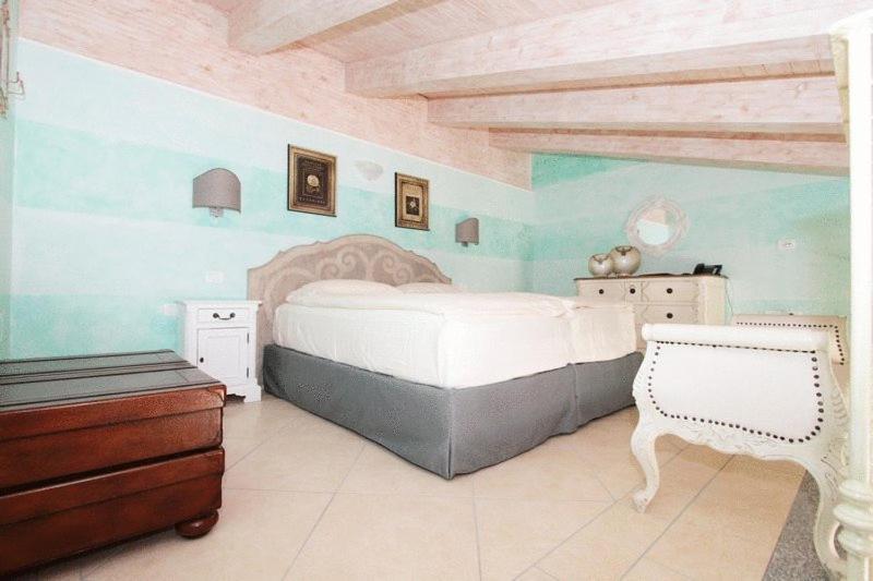 Villa Morneto Vignale Monferrato ภายนอก รูปภาพ